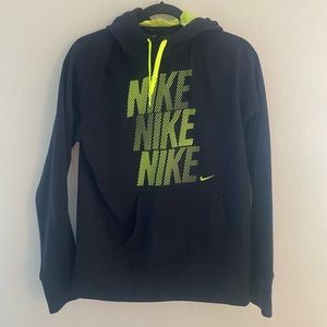 Nike Therma-Fit sweatshirt hoodie